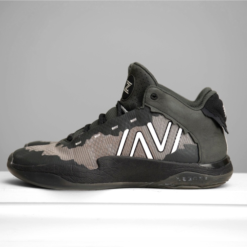 New Balance TWO WXY Mens Sz 12 Basketball Shoes Sneakers Athleisure Streetwear